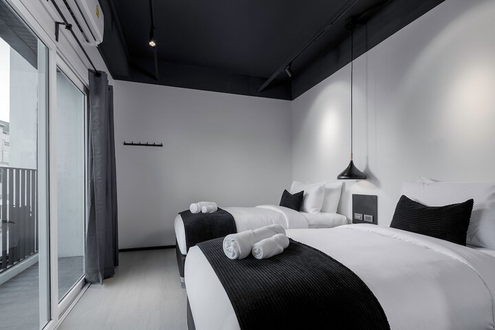 Room 21 of 56