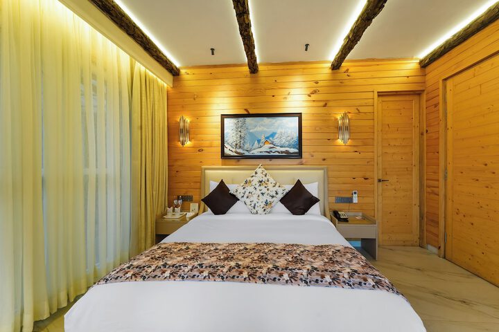 Room 74 of 297