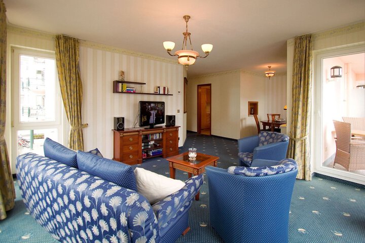 Room 7 of 36