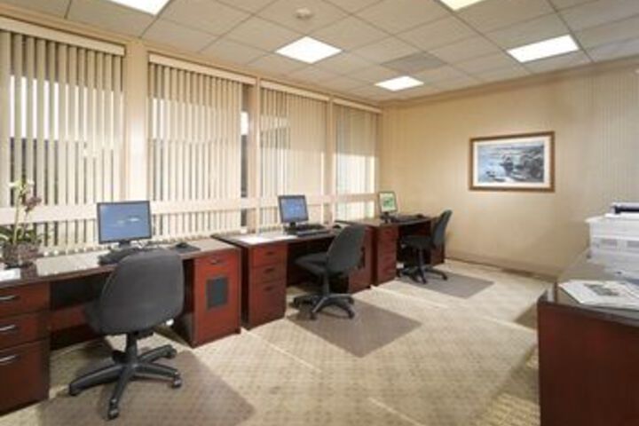 Business Center 2 of 13