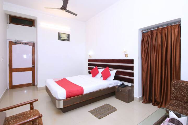 Room 7 of 24