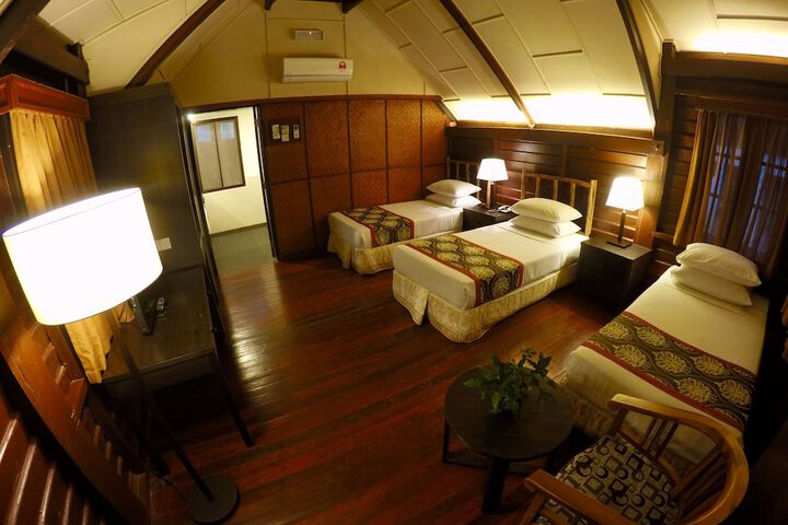 Room 5 of 55