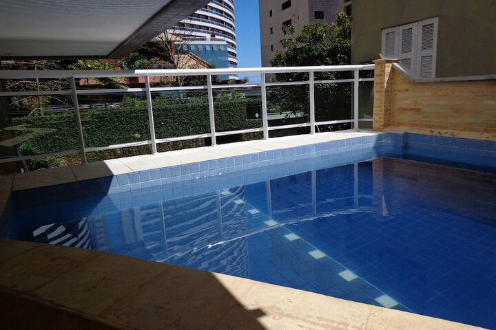 Pool 22 of 37
