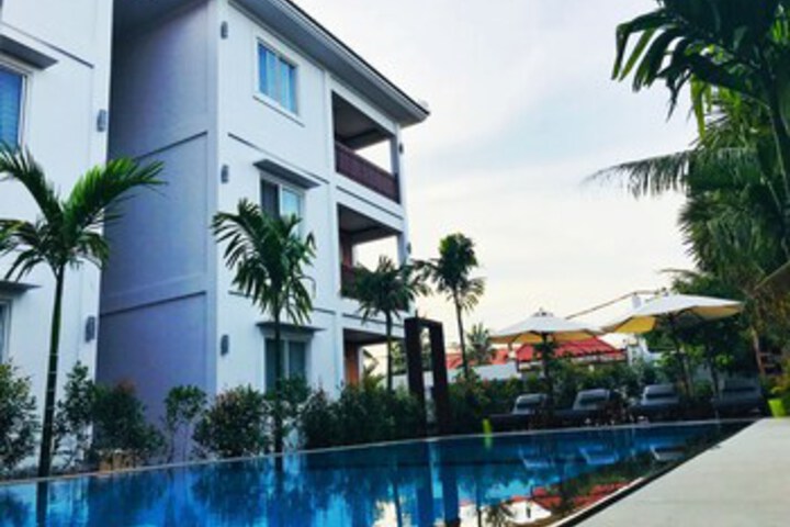 Pool 18 of 23