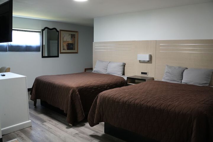 Room 16 of 54