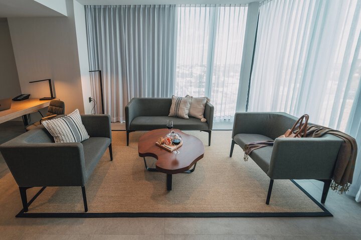 Room 54 of 335