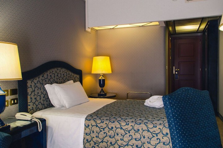 Room 14 of 47
