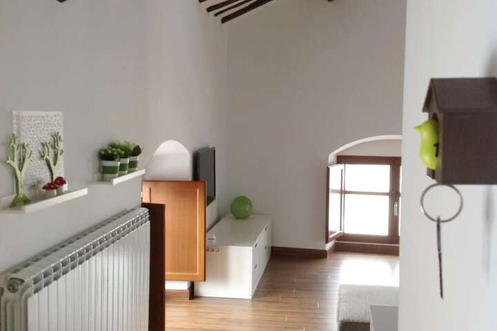 Room 43 of 60