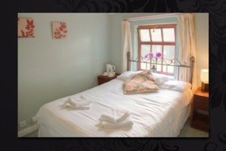 Room 15 of 27