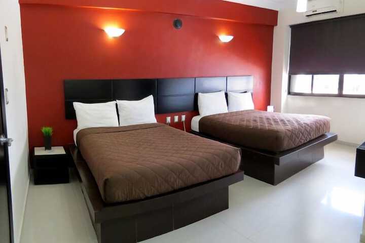 Room 26 of 40