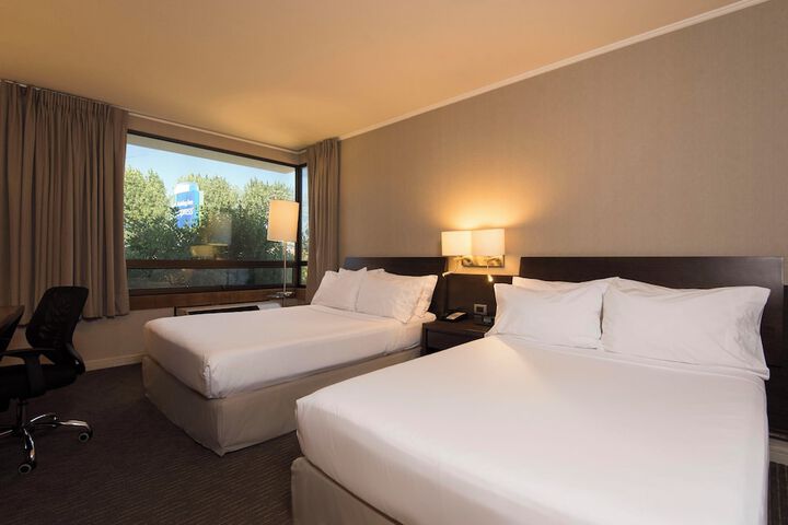 Room 4 of 53