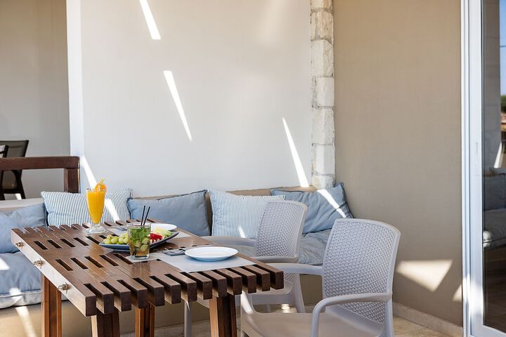 Terrace/Patio 74 of 340