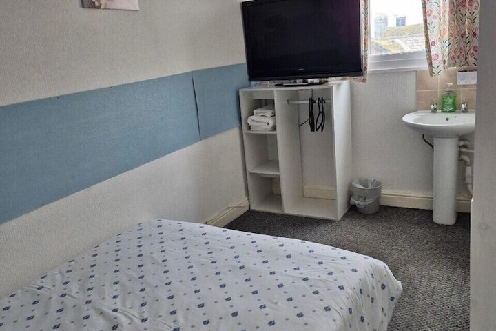 Room 16 of 59