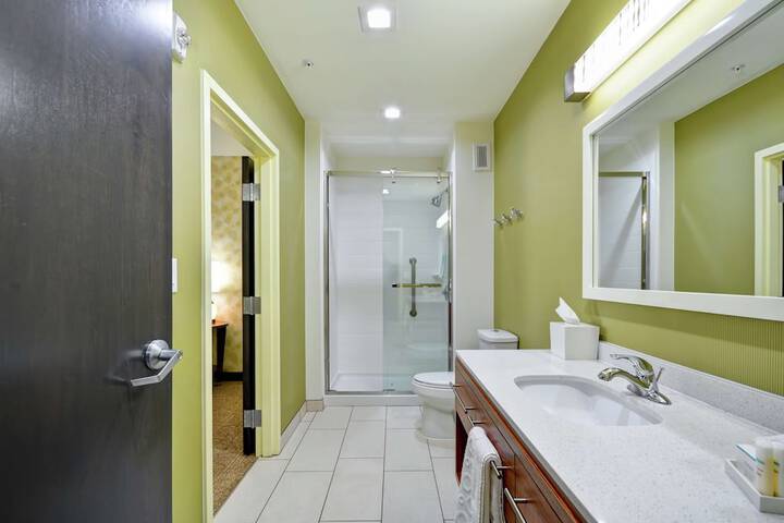 Bathroom shower