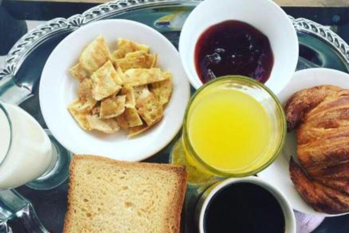 General 4 of 18