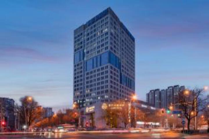 Golden Resources Regent Hotel (Beijing South Railway Station Branch)