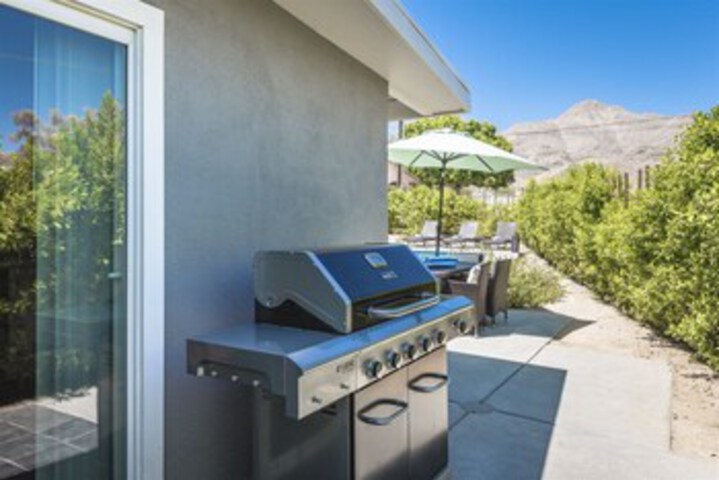 Terrace/Patio 3 of 33