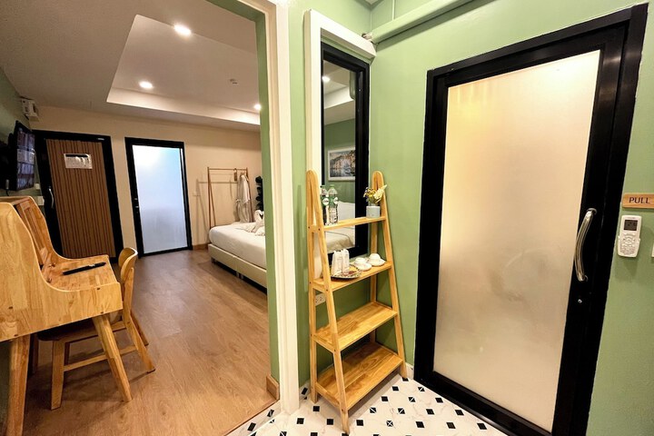 Room 54 of 164