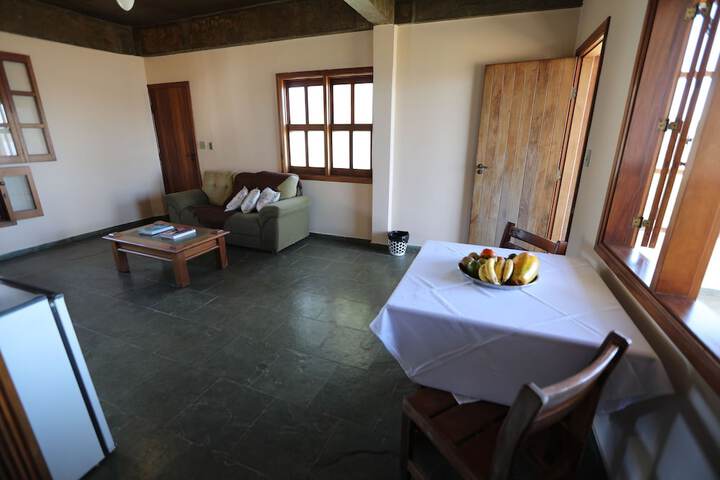 Room 8 of 11