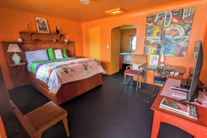 Room 66 of 276