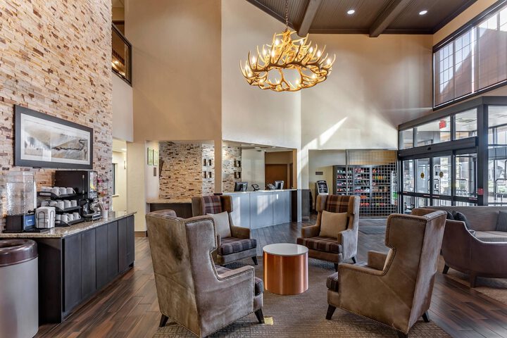 Hotel Interior 3 of 47