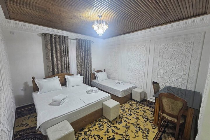Room 30 of 44