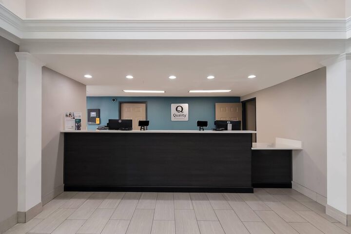 Guest Lobby