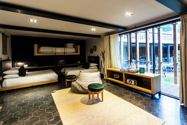 Room 14 of 62