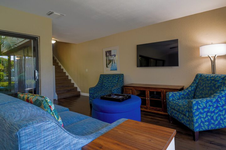 Room 32 of 59
