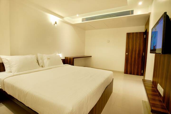 Room 10 of 58