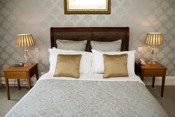 Room 3 of 55