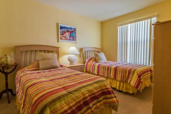 Room 3 of 13