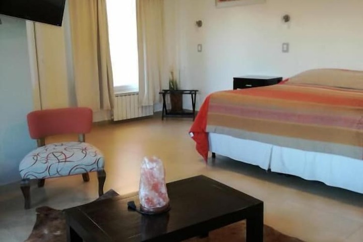 Room 16 of 136
