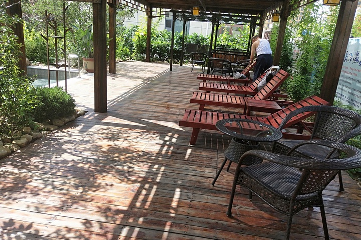 Hotel Interior 18 of 27