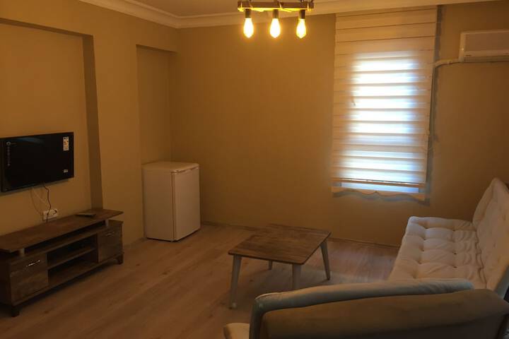 Room 5 of 13