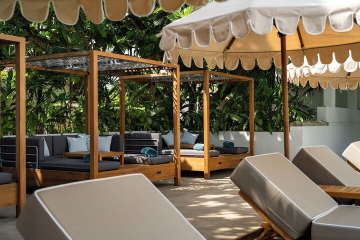 Sundeck 36 of 40