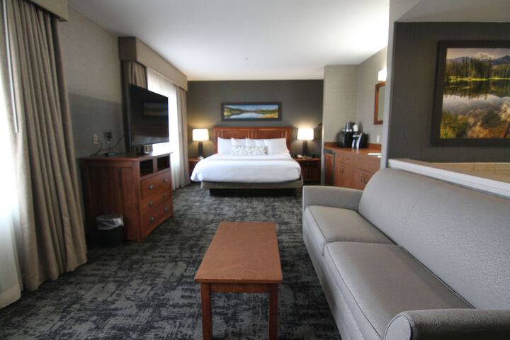 Room 9 of 43