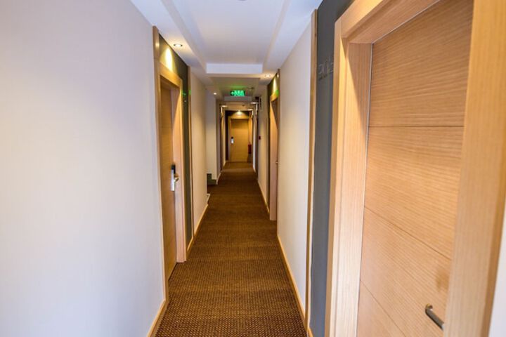 Ballroom/Hall 20 of 20