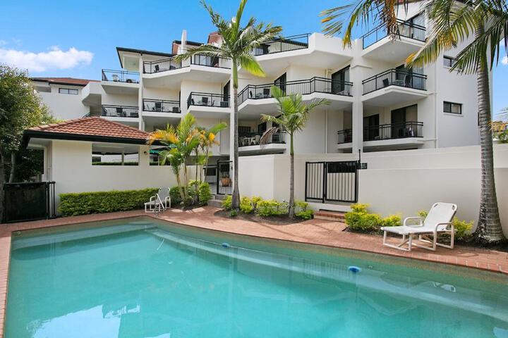 Pools & Facilities