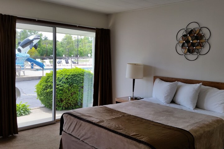 Image of Surfside Motel