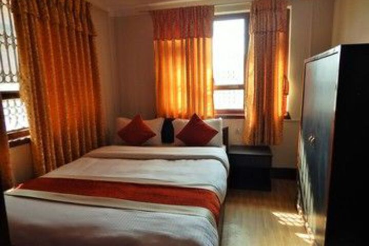 Room 19 of 33