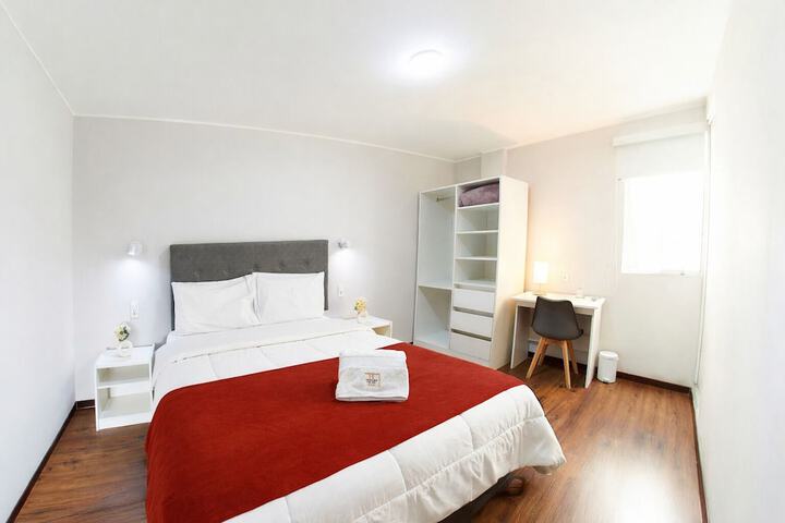 Room 14 of 48