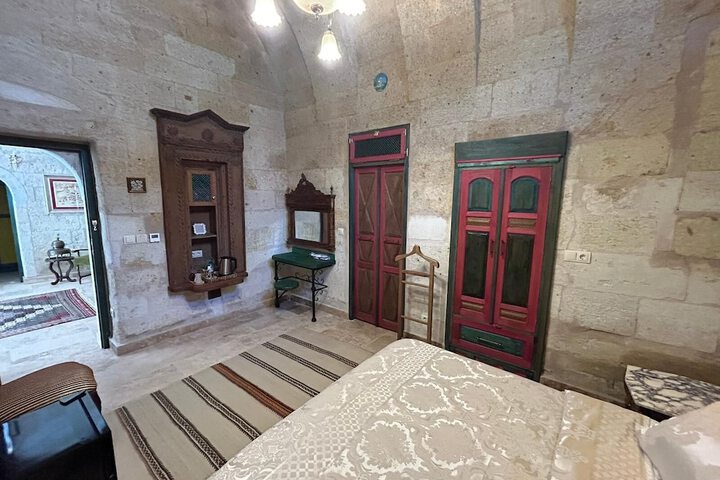 Room 16 of 75