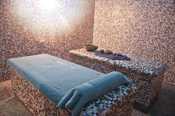 Steam room