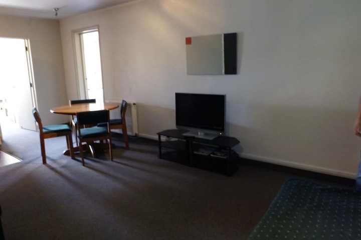Room 29 of 48