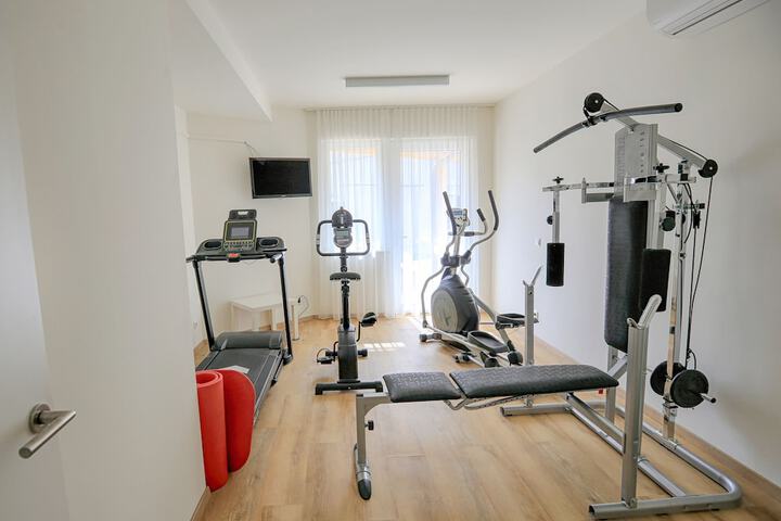 Health and Fitness 14 of 23