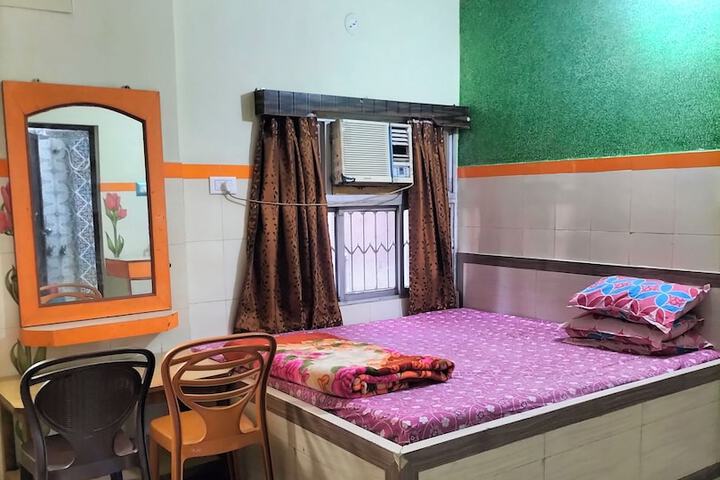 Room 19 of 29