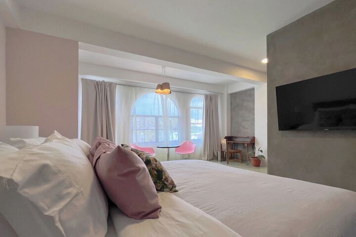 Room 22 of 51