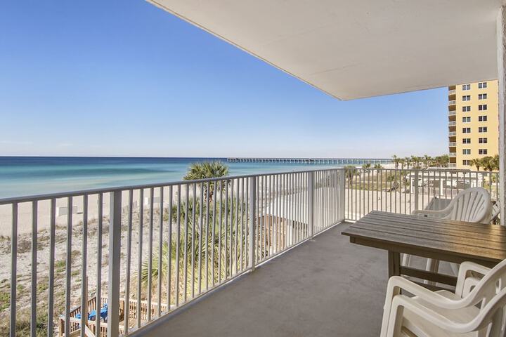 Terrace/Patio 113 of 114