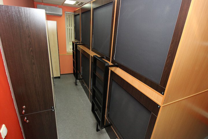 Room 10 of 45